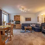 Lantgård Stembergerhof - Urlaub Am Bauerhof Liesing